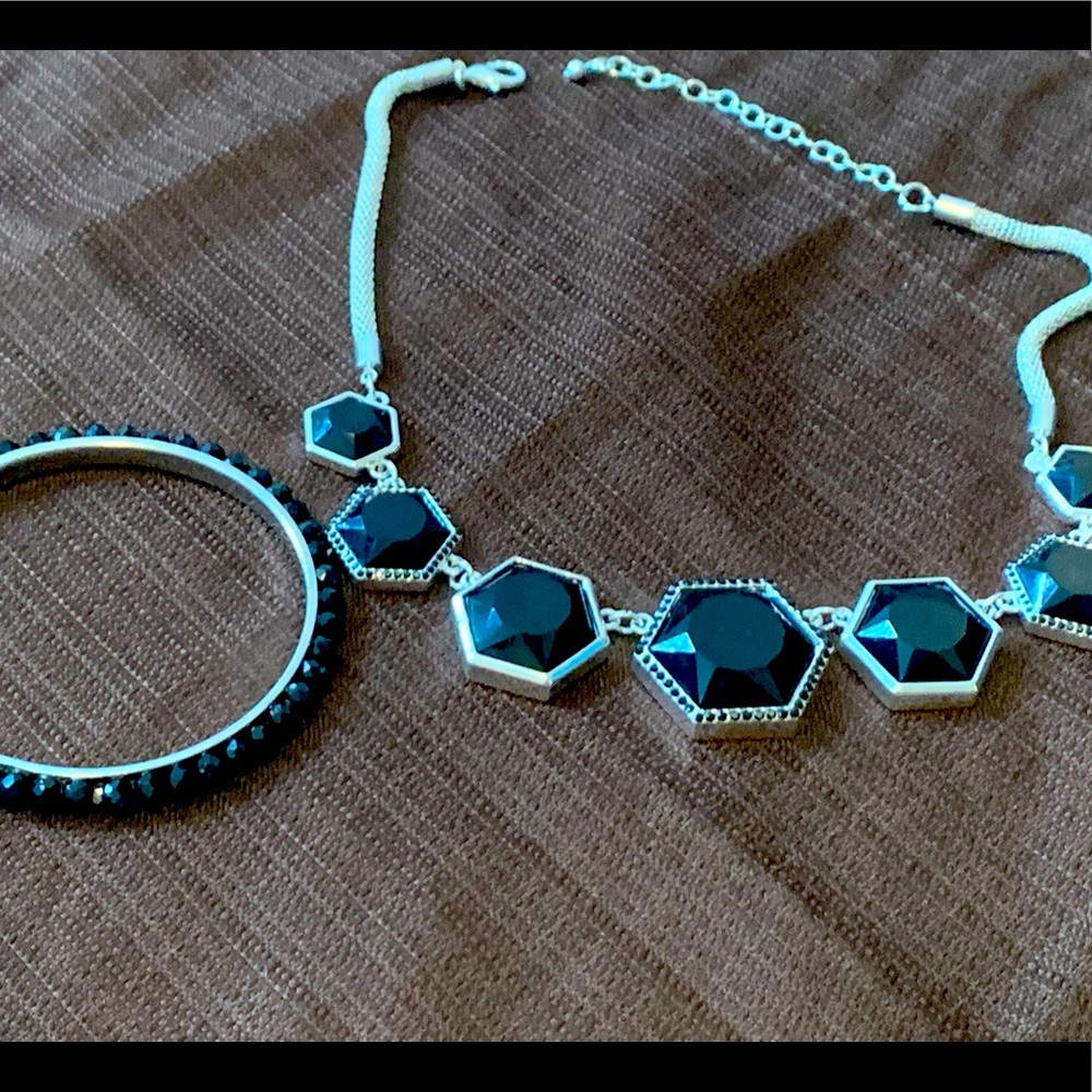 Silver and Black Jewelry set